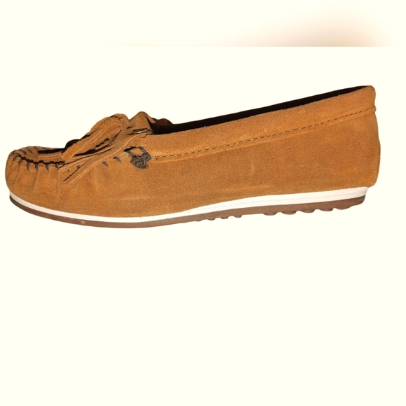 Minnetonka Kilty Plus Brown 10W - Picture 1 of 5